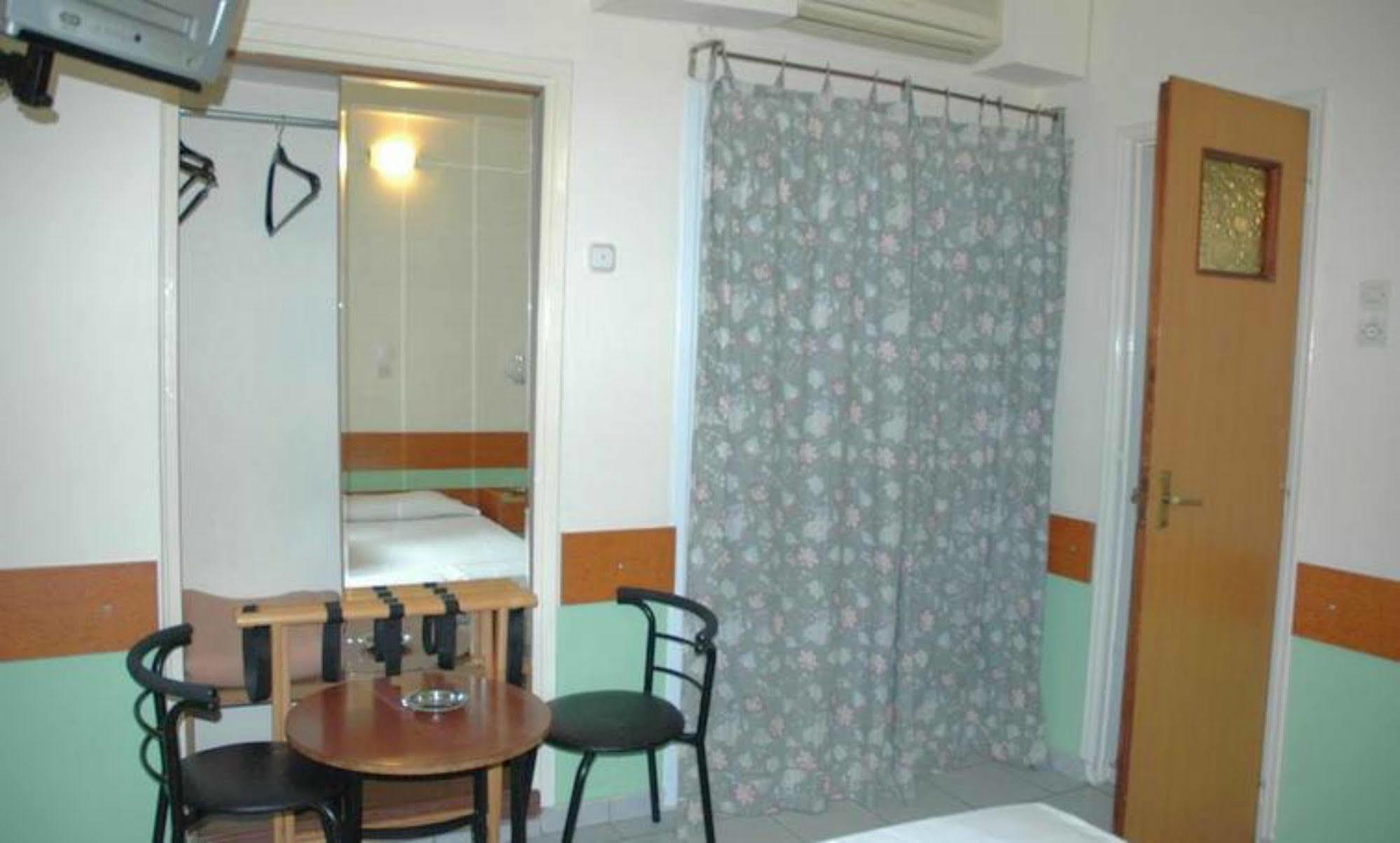 Prima Hotel Πειραιάς Εξωτερικό φωτογραφία